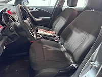 Opel - astra sports tourer - 1.4 edition - 87-rjf-2 - afbeelding 13 van  17