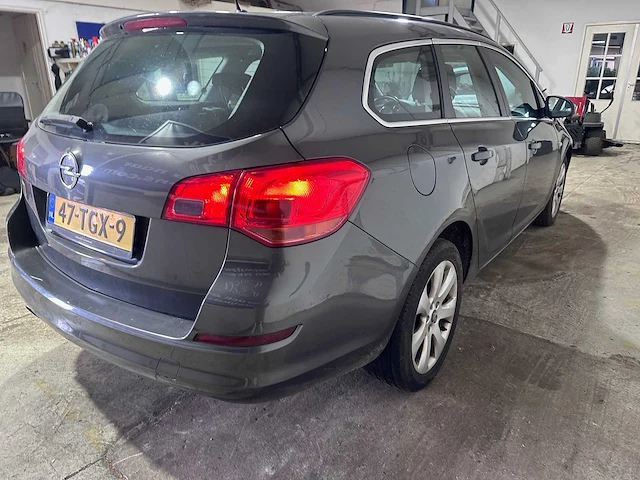 Opel - astra sports tourer - 1.4 turbo edition - 47-tgx-9 - afbeelding 13 van  18