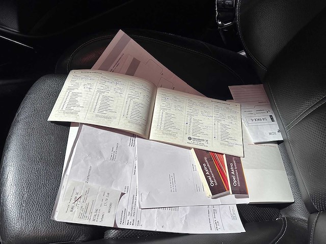 Opel - astra sports tourer - 1.6 cosmo - 54-rkx-6 - afbeelding 13 van  22