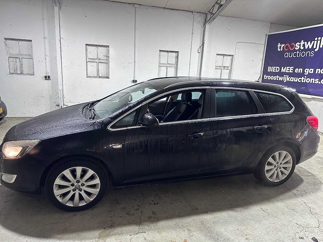 Opel - astra sports tourer - 1.6 cosmo - 54-rkx-6 - afbeelding 12 van  22