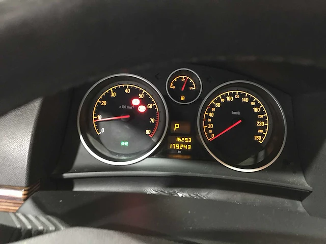 Opel - astra twintop - 1.8 automaat temptation - 75-xp-vv - afbeelding 3 van  22