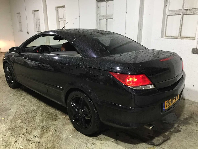 Opel - astra twintop - 1.8 automaat temptation - 75-xp-vv - afbeelding 16 van  22