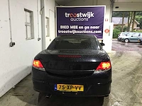 Opel - astra twintop - 1.8 automaat temptation - 75-xp-vv - afbeelding 17 van  22