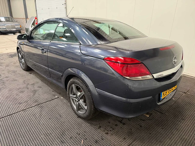 Opel - astra twintop - personenauto - 2008 - afbeelding 4 van  30