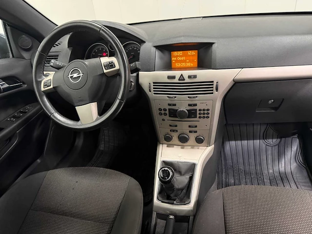 Opel - astra twintop - personenauto - 2008 - afbeelding 6 van  30