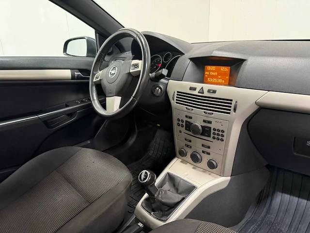 Opel - astra twintop - personenauto - 2008 - afbeelding 8 van  30