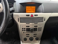 Opel - astra twintop - personenauto - 2008 - afbeelding 10 van  30