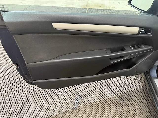 Opel - astra twintop - personenauto - 2008 - afbeelding 15 van  30