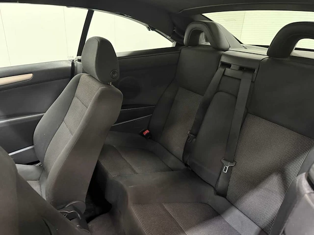 Opel - astra twintop - personenauto - 2008 - afbeelding 16 van  30