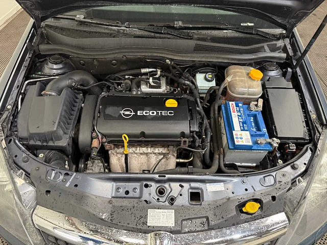 Opel - astra twintop - personenauto - 2008 - afbeelding 17 van  30