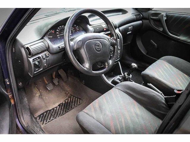 Opel - astra wagon - 1.6i sport - personenauto rvxs91 - afbeelding 8 van  14