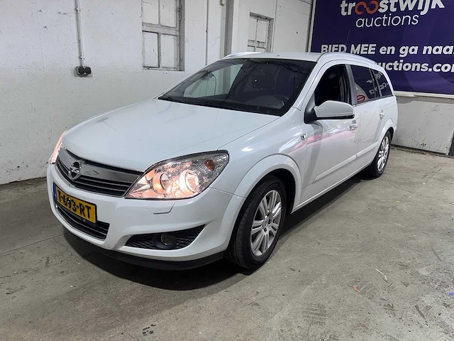 Opel - astra wagon - 1.8 automaat business - t-693-rt - afbeelding 1 van  18