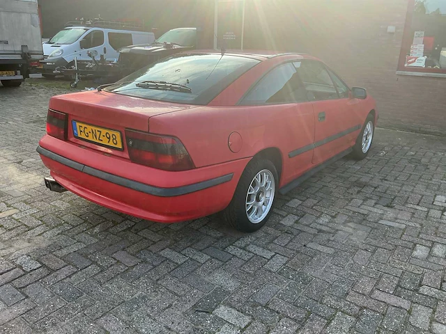 Opel - calibra - 2.0i - youngtimer > 15 - afbeelding 5 van  10