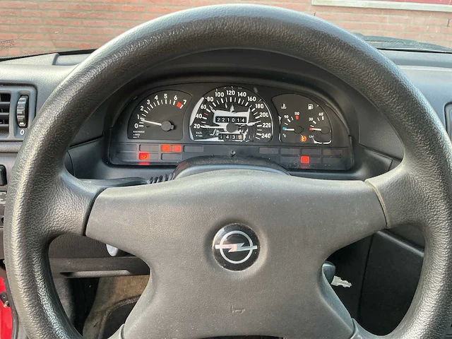 Opel - calibra - 2.0i - youngtimer > 15 - afbeelding 6 van  10