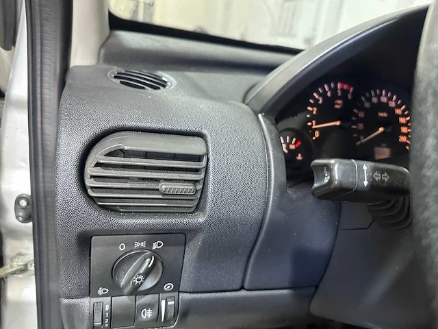 Opel - combo - 1.3 cdti base 800 kg - 8-vgp-54 - afbeelding 6 van  21