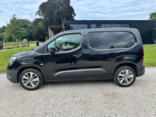 Opel - combo - 1.6d l1h1 edition - v-719-xr - 2019 - afbeelding 1 van  23