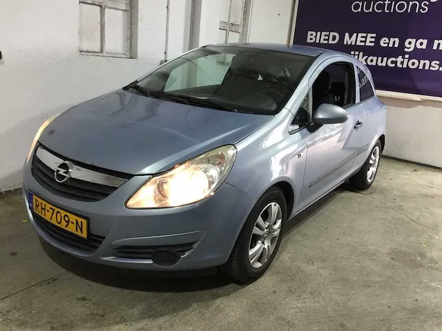 Opel - corsa - 1.0-12v essentia - rh-709-n - afbeelding 1 van  21