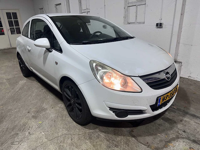 Opel - corsa - 1.2-16v business - 43-jsf-3 - afbeelding 19 van  21