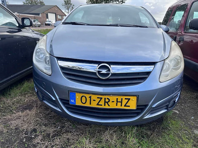 Opel - corsa - 1.2-16v enjoy - 01-zr-hz - afbeelding 9 van  12