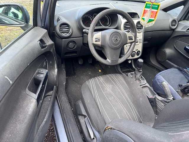 Opel - corsa - 1.2-16v enjoy - 01-zr-hz - afbeelding 10 van  12