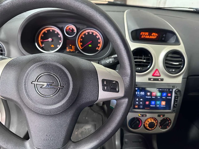 Opel - corsa - 1.2-16v enjoy - 82-xh-rv - afbeelding 2 van  19