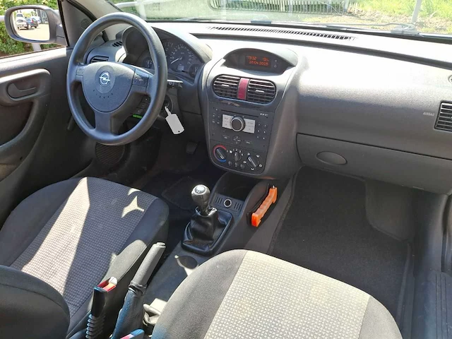 Opel - corsa - 1.2-16v rhythm -2005 - 80pk - afbeelding 18 van  22