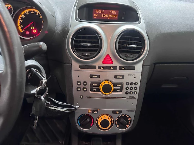 Opel - corsa - 1.2 ecof. an.ed. lpg - 33-zfd-6 - afbeelding 6 van  19