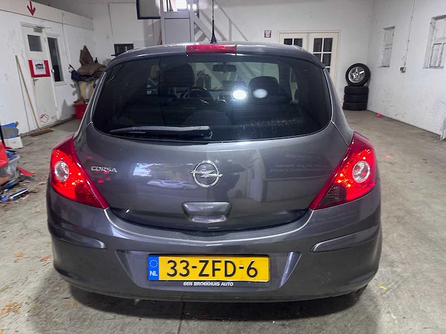 Opel - corsa - 1.2 ecof. an.ed. lpg - 33-zfd-6 - afbeelding 14 van  19