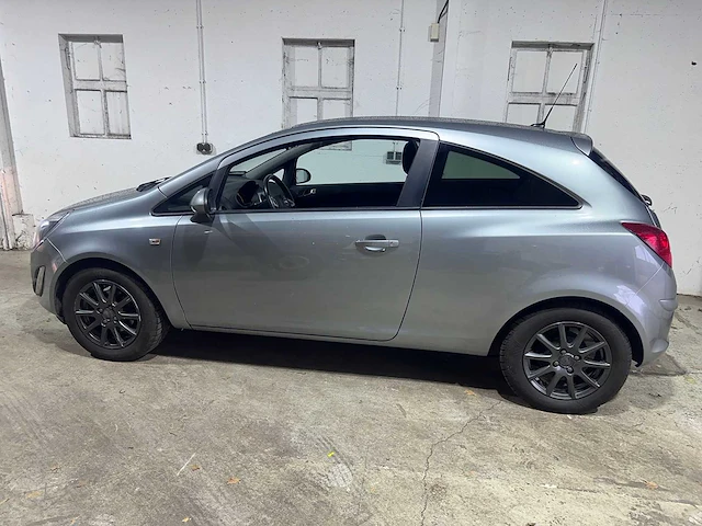Opel - corsa - 1.2 ecof. bns.ed.lpg - 21-xjh-2 - afbeelding 12 van  21