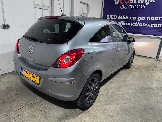 Opel - corsa - 1.2 ecof. bns.ed.lpg - 21-xjh-2 - afbeelding 17 van  21