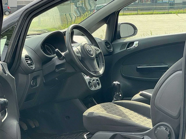 Opel - corsa - 1.2 ecof. selection - ggs-59-t - afbeelding 14 van  15