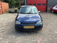 Opel - corsa - 1.2i-16v sport - personenauto - afbeelding 4 van  10