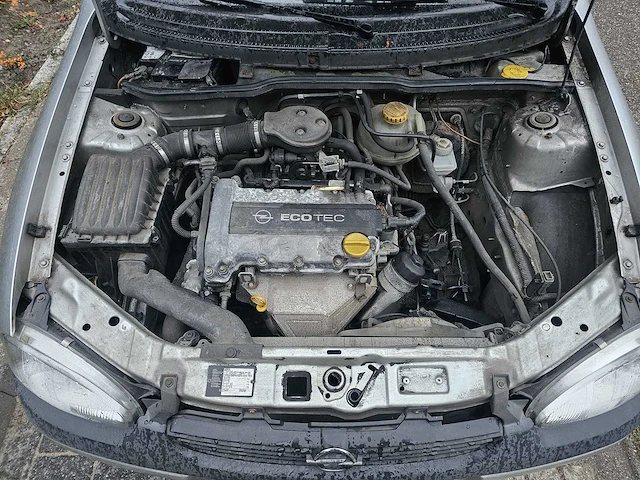 Opel - corsa - 1.2i-16v sport - personenauto - afbeelding 13 van  20