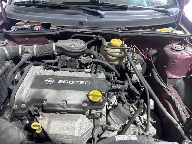 Opel - corsa - 1.2i-16v strada automaat 28-ft-kf - afbeelding 11 van  20