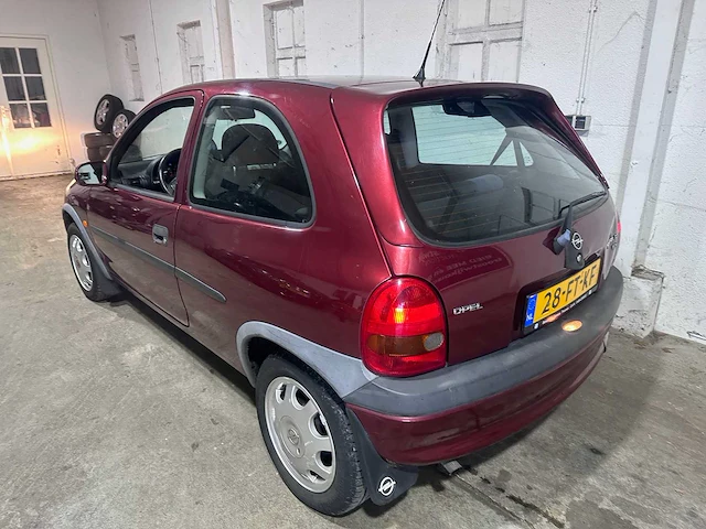Opel - corsa - 1.2i-16v strada automaat 28-ft-kf - afbeelding 14 van  20