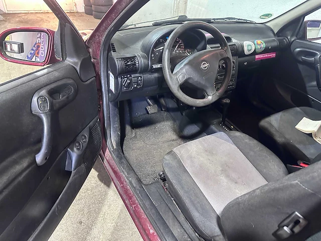 Opel - corsa - 1.2i-16v strada automaat 28-ft-kf - afbeelding 20 van  20
