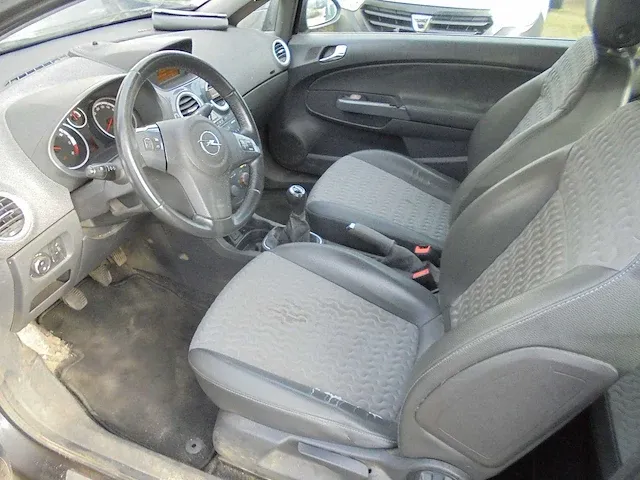 Opel - corsa - 1.3 cdti ecof. cosmo - 42-pvd-8 - afbeelding 11 van  14