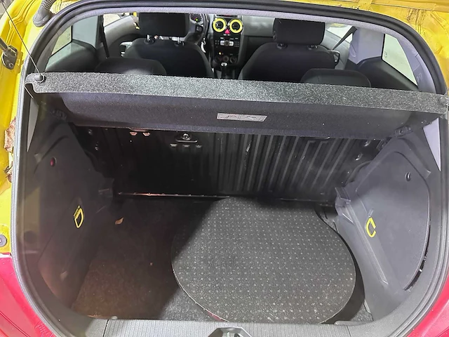 Opel - corsa - 1.4-16v 111 edition - gvs-81-j - afbeelding 7 van  19