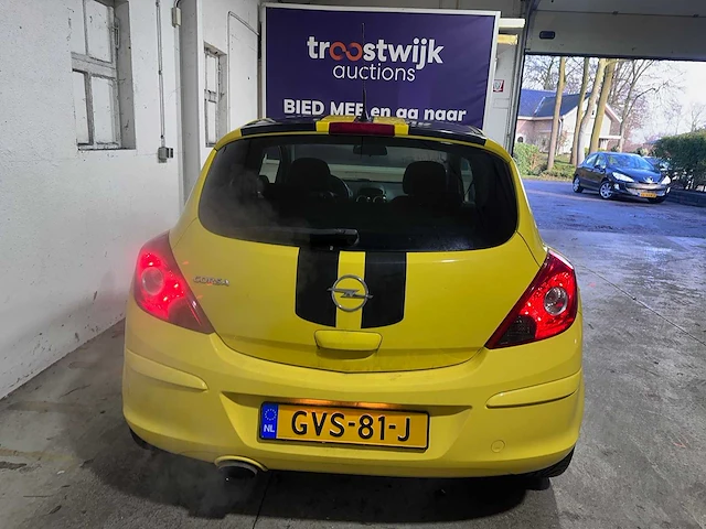 Opel - corsa - 1.4-16v 111 edition - gvs-81-j - afbeelding 14 van  19