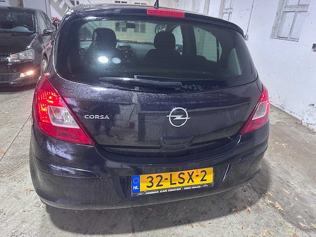 Opel - corsa - 1.4-16v 111 edit.lpg - 32-lsx-2 - afbeelding 14 van  19