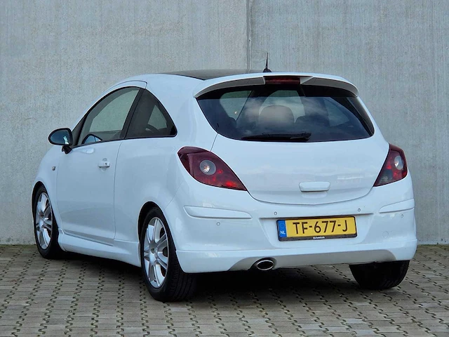 Opel - corsa - 1.4-16v cosmo - tf-677-j - 2010 - afbeelding 15 van  21