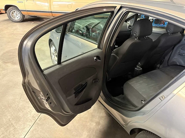 Opel - corsa - 1.4-16v edition - personenauto - afbeelding 7 van  22