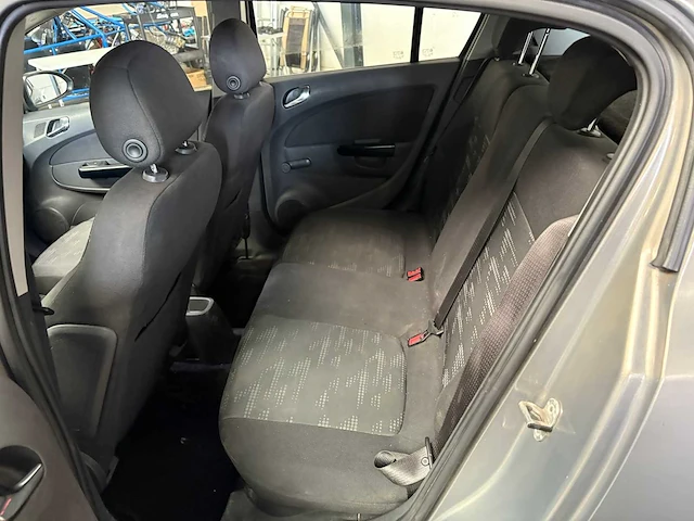 Opel - corsa - 1.4-16v edition - personenauto - afbeelding 8 van  22