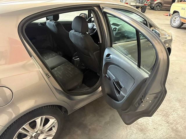 Opel - corsa - 1.4-16v edition - personenauto - afbeelding 10 van  22