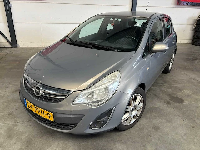 Opel - corsa - 1.4-16v edition - personenauto - afbeelding 1 van  22