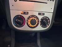 Opel - corsa - 1.4-16v enjoy - 52-tz-zs - afbeelding 6 van  19