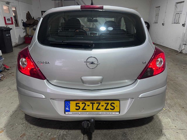 Opel - corsa - 1.4-16v enjoy - 52-tz-zs - afbeelding 14 van  19