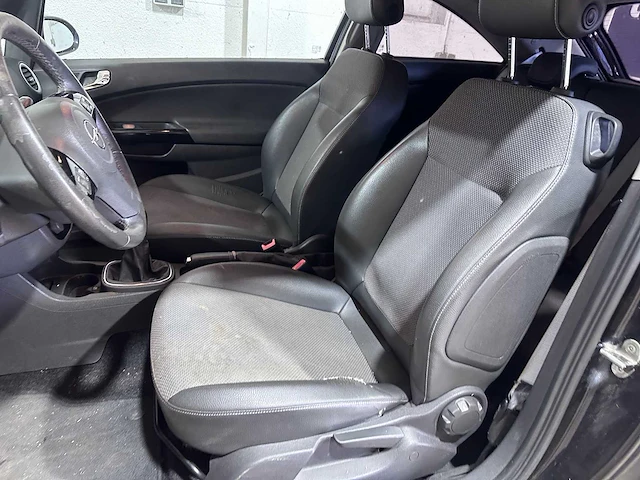 Opel - corsa - 1.4-16v executive - 02-zs-jv - afbeelding 5 van  17