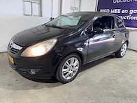 Opel - corsa - 1.4-16v executive - 02-zs-jv - afbeelding 1 van  17