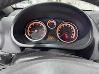 Opel - corsa - 1.4-16v executive - gv-155-f - afbeelding 3 van  19